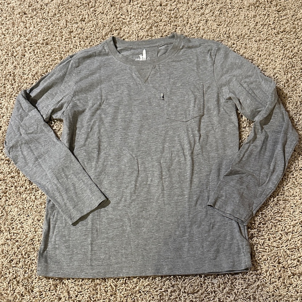 ❤️ Johnnie-O Boys Gray Long Sleeve Boys T-Shirt